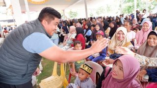 Program Kerakyatan Roby-Deby: Makan Siang Bergizi hingga BLT Janda dan SIM Gratis