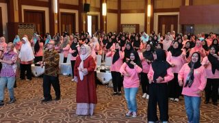 Plt Gubernur Kepri Menghadiri Orientasi Peningkatan Kapasitas Kader Posyandu di Tanjungpinang