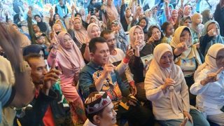 Warga Mekar Jaya Tanjungpinang Bisa Dapat Jalan Mengilap karena Ansar Ahmad