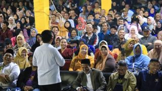 Rindu Ansar Ahmad, Ribuan Warga Bintan Menghadiri Kampanye Sayang di Simpang Lagoi