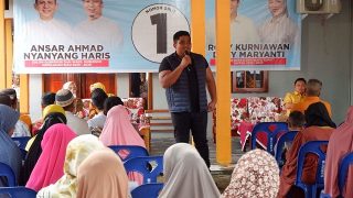 Kampanye di Ekang Anculai, Roby Kurniawan Ingin Membentuk Satgas Pemburu Jalan Berlubang dan Lampu Mati