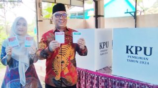 Nyoblos di TPS 013 Nyanyang Optimis Menang Pilkada 2024