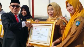 Lebih 95 Persen Anak Diimunisasi Polio, Bintan Terima Penghargaan