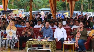 Gerakan Emak-emak Batam Sayang Duo Ahmad Makin Menguat