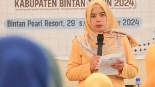 Roby-Deby Memprioritaskan Beasiswa bagi Mahasiswa, Elyza Riani: Berdampak Signifikan untuk Peningkatan SDM