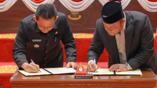 Gubernur dan Pimpinan DPRD Kepri Menyepakati APBD Tahun Anggaran 2025 Sebesar Rp3,918 Triliun