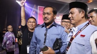 Meneteskan Air Mata di Pelukan Ansar, Nurdin Basirun: Saya Terharu dan Bangga Punya Gubernur Pintar