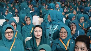 Sabine Rohden Menghadiri Pelantikan Ketum TP-PKK Pusat dan Ketum Pembina Posyandu Nasional