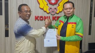 Last Minutes, KONI Tanjungpinang Menyerahkan Dukungan kepada Usep RS