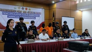 Dua Remaja Bawa 3 Kilogram Sabu dari Batam ke Balikpapan Via Pesawat Super Air Jet