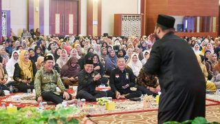 Ansar Ahmad dan Ribuan Pegawai Pemprov Kepri Memperingati Isra Mikraj, Berikut Maknanya