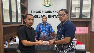 Selain Pidana Penjara, M Nazar Talibek Mantan Kades Berakit Bayar Denda Rp50 Juta