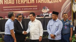 Sah dan Selamat, Ansar Ahmad Memimpin Kepri Dua Periode