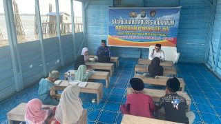 Jelang Ramadan 1446 Hijriah, Satpolairud Polres Karimun Berbagi Alquran ke Rumah Pintar