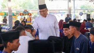 Nyanyang Hadiri Acara Buka Puasa Bersama Anak Panti Asuhan