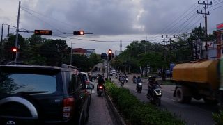 Penanganan Longsor Bahu Jalan di Simpang Kota Piring Sudah Rampung, Lalu Lintas Masih Searah
