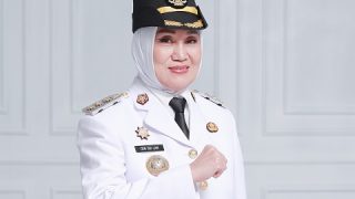Bupati Natuna Cen Sui Lan Segera ‘Membenahi’ Penerbangan dan Transportasi Laut untuk Memperkuat Investasi