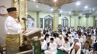 Wakil Gubernur Kepri Salat Idulfitri dan Open House di Kediamannya