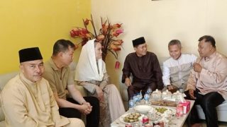 Cen Sui Lan Menyoroti Anggaran Diskominfo Natuna
