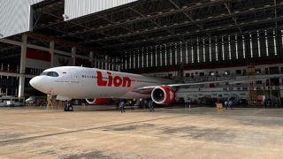 Lion Air Melakukan Perawatan Pesawat di KEK BAT Batam untuk Penerbangan Haji 2025