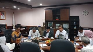 Nyanyang dan PT Pelabuhan Kepri Bahas Perang Tarif Dagang Antara Amerika dengan China
