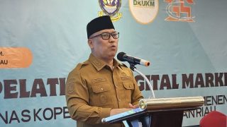 Nyanyang Haris Pratamura Membuka Pelatihan Digital Marketing untuk UMKM Kepri