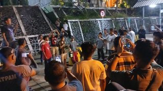 Kapal Roro Dibatalkan, Penumpang Terjebak Semalam di Pelabuhan Punggur