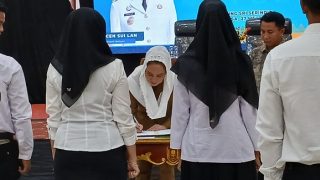 Ratusan CPNS dan PPPK Natuna Menerima SK, Simak Pesan Cen Sui Lan Berikut Ini