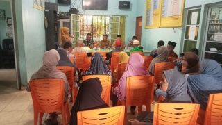Pembagian BLT Dana Desa di Tambelan Dikawal Polisi