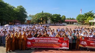 Perdana, Wagub Kepri Menjalankan Program KEMAS di SMA Negeri 1 Tanjungpinang