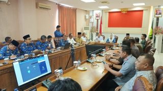 Cen Sui Lan Minta Dukungan Pusat untuk Bangun Ekonomi Natuna