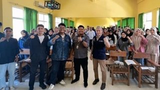 PRB Bintan Memberikan Kiat-kiat Komunikasi untuk Pembentukan Desa Tangguh Bencana kepada Mahasiswa