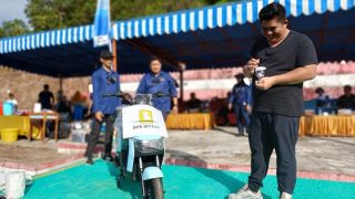 Dua Sepeda Listrik dan Tarik Tambang Membikin Heboh Germas di Tambelan