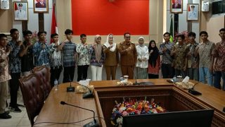 Pesan Bupati Natuna kepada Mahasiswa Penerima Beasiswa Kuliah di Telkom University dan Politeknik Perkapalan