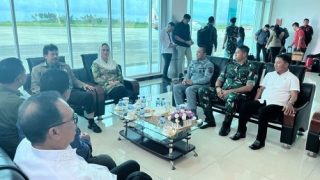 Kepala Biro Sarpras Bakamla RI Meninjau Pendukung Keamanan Laut Natuna, Disambut Cen Sui Lan