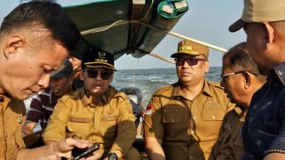 Wagub Kepri Panen Rumput Laut di Karimun, Nyanyang: Penting Pemanfaatan TTG
