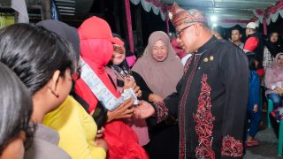 Warga Pinang Kencana Meriahkan HUT ke-80 RI, Wali Kota Lis Turut Hadir