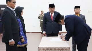 Bupati Bintan Melantik 19 Pejabat, drg Toni Masruri Jadi Direktur RSUD Bintan