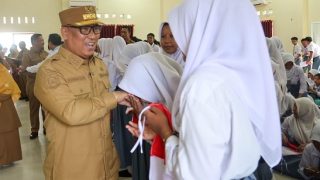 Wagub Kepri Road Show Program Kemas di SMKN 1 Bintan Timur