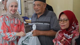 PKK Bintan Menyalurkan Lagi Bantuan Baznas buat Warga Kurang Mampu