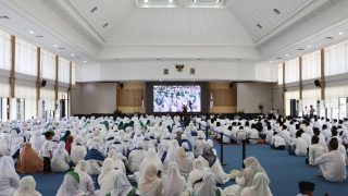 Peringati Maulid Nabi, Pemkab Bintan Gelar Doa Bersama dan Salurkan Bantuan Sosial