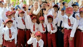 Bupati Natuna Menyelamatkan Pendidikan 100 Anak Kurang Mampu Lewat Sekolah Rakyat, MPLS Dimulai