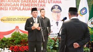 Ansar Ahmad Mengangkat Adi Prihantara sebagai Plh Sekdaprov Kepri