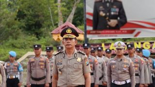 AKP Rugianto Mantan Kapolsek Bintan Timur Dapat Penghargaan Kenaikan Pangkat Jelang Purnabakti
