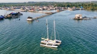 Yachter Sail to Indonesia 2025 Tiba di Tanjungpinang, Nikmati Kuliner di Festival Kopi Merdeka