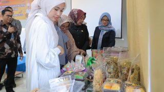 Hafizha Membuka Pelatihan Keterampilan Membuat Kue Pastry bagi UMKM
