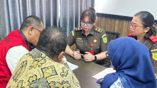 Empat Tersangka Korupsi PNBP Jasa Kepelabuhan Kapal Rig Setia Diserahkan ke JPU