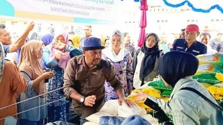 Pemkab Natuna Menyediakan Stok 5,74 Ton Beras untuk Enam Kecamatan Terluar