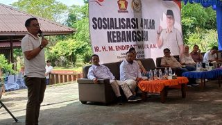 HM Endipat Wijaya Menyosialisasikan 4 Pilar Kebangsaan kepada Seribuan Warga Tim Pemenangan Apri Sujadi