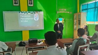 Menuju Porprov 2026, POSSI Bintan Menyosialisasikan Peralatan Scuba hingga Kejuaraan Selam kepada Pelajar SMA